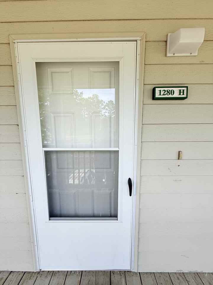 1280 White Tree Ln - Photo 2 of 25