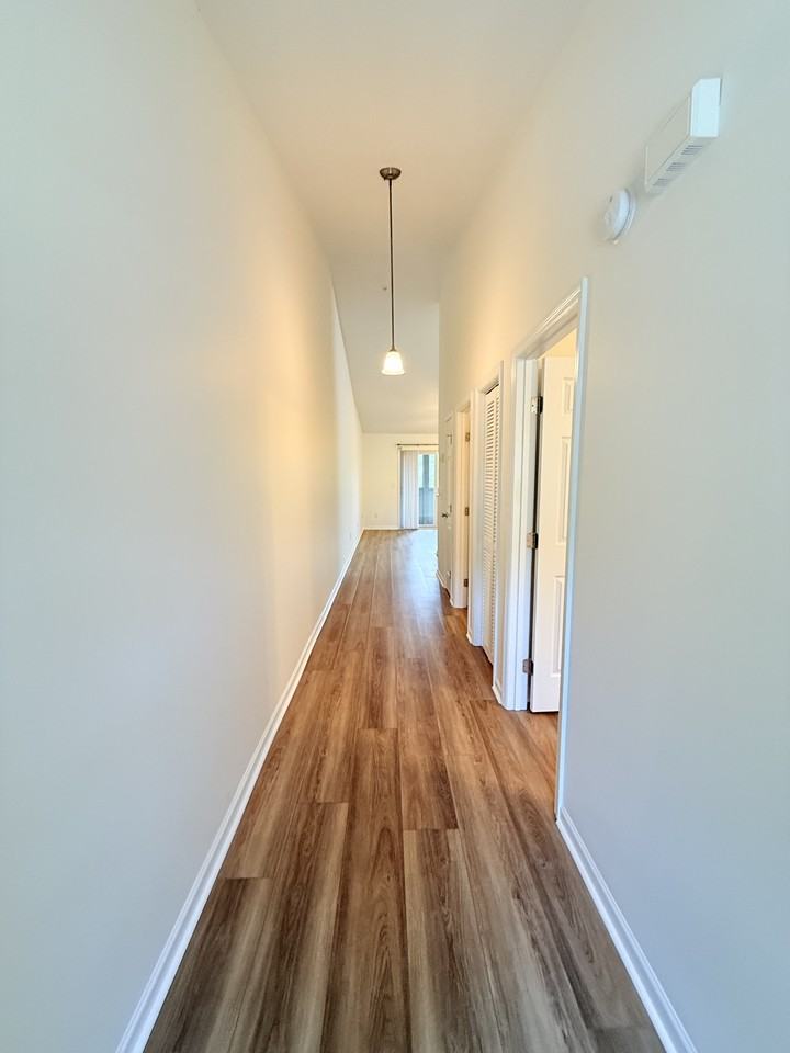 1280 White Tree Ln - Photo 4 of 25