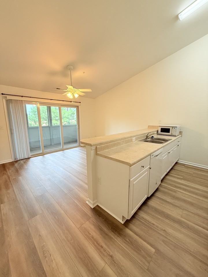 1280 White Tree Ln - Photo 5 of 25
