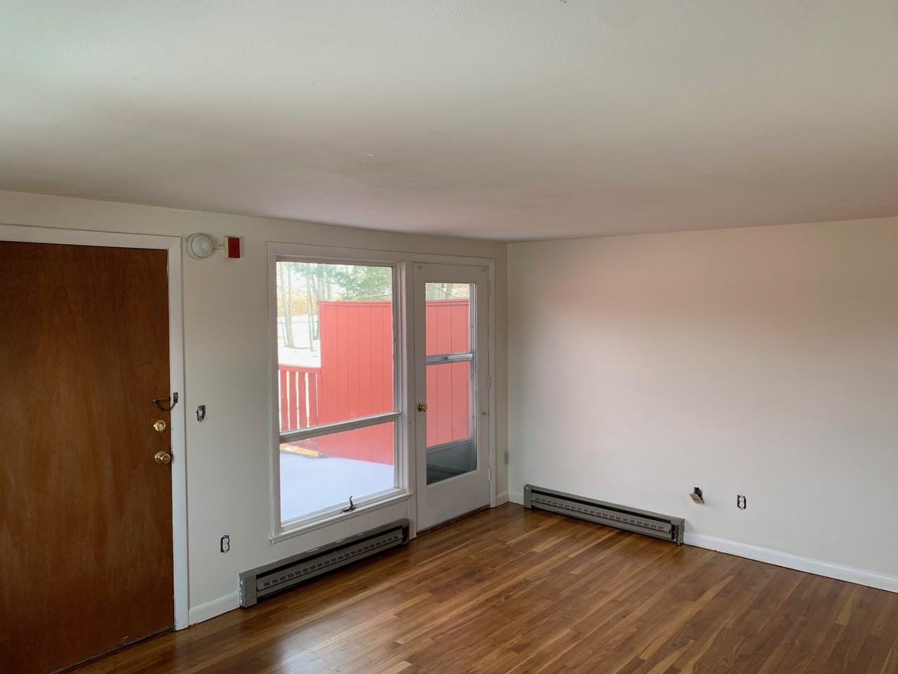 22 Park Pl #9R - Photo 2 of 8