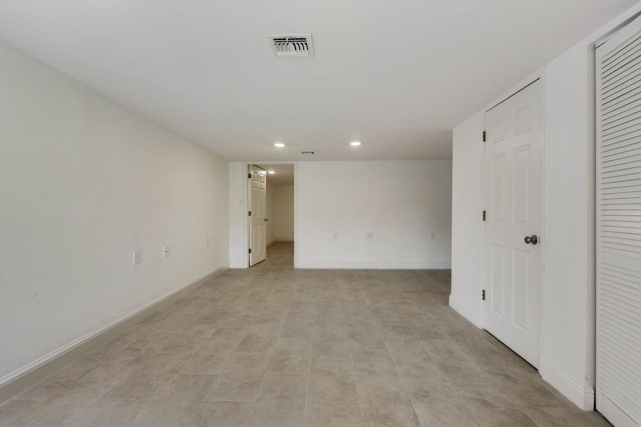 2105 General Taylor St #A - Photo 6 of 10