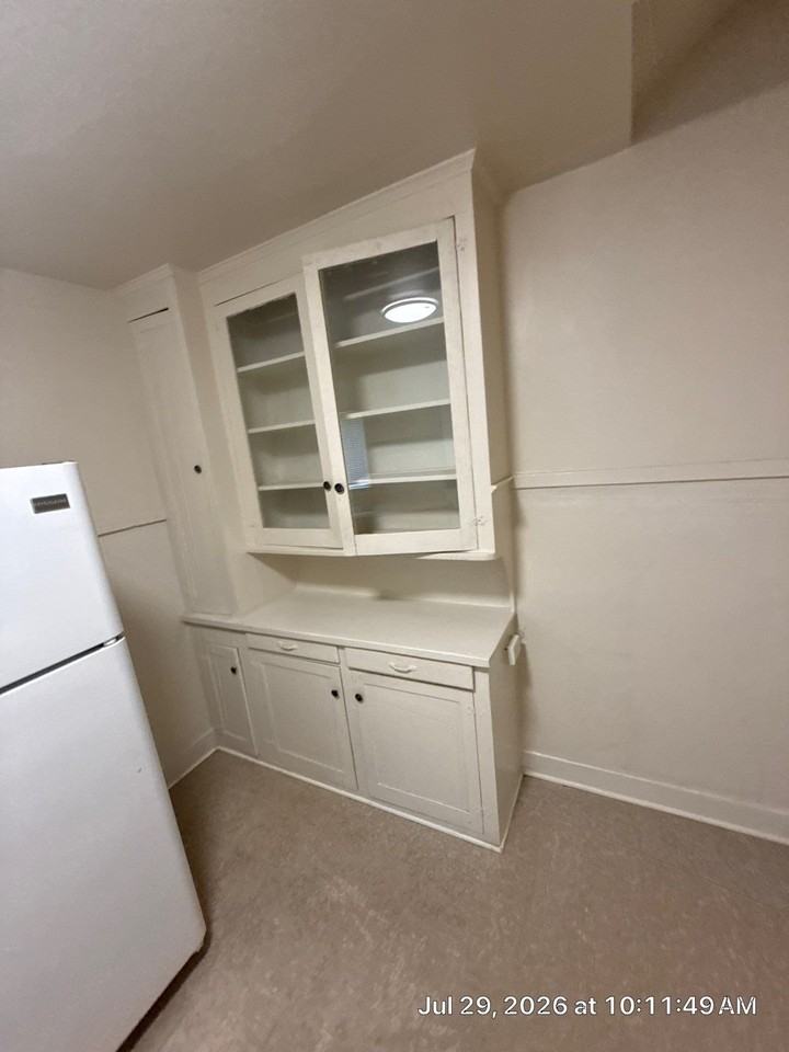 10057 Cherry Ave #5 - Photo 7 of 12
