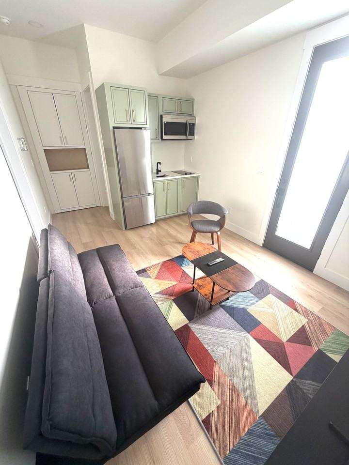 58 Robertson St - Photo 4 of 9