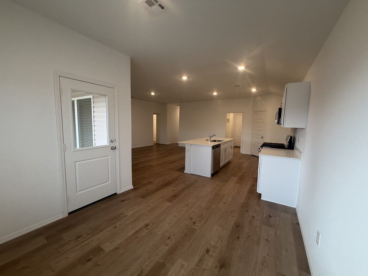2100 W 30th Pl - Photo 5 of 16