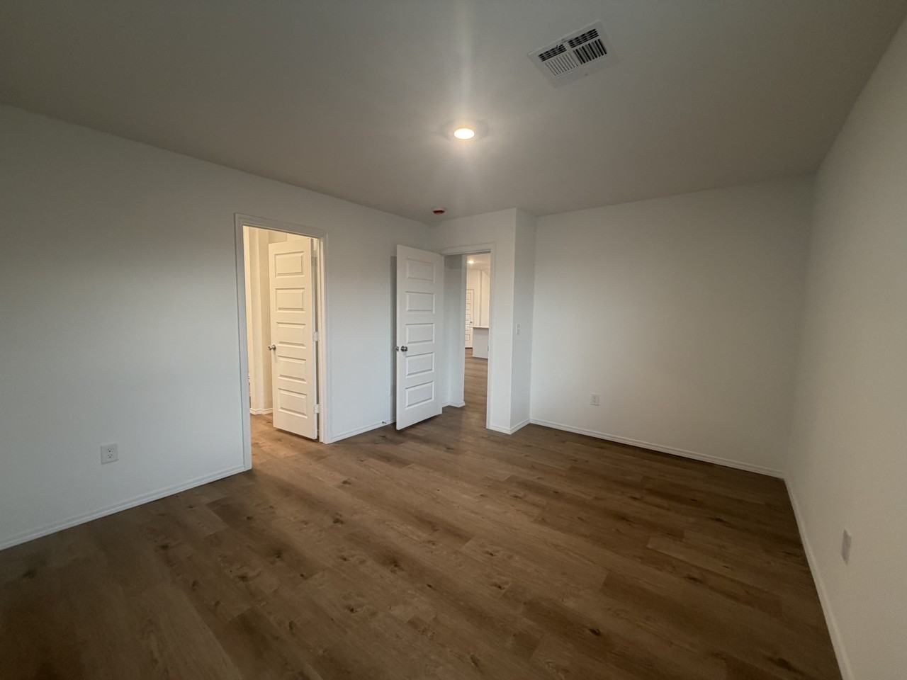 2100 W 30th Pl - Photo 6 of 16