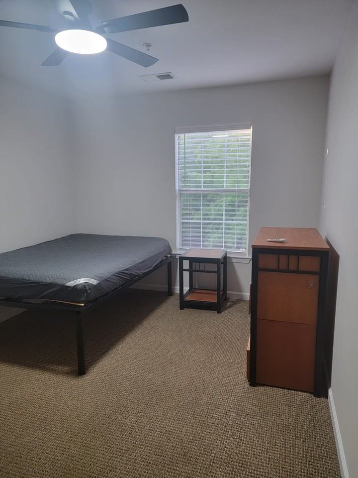 237 Yellowstone Dr #307 - Photo 4 of 10