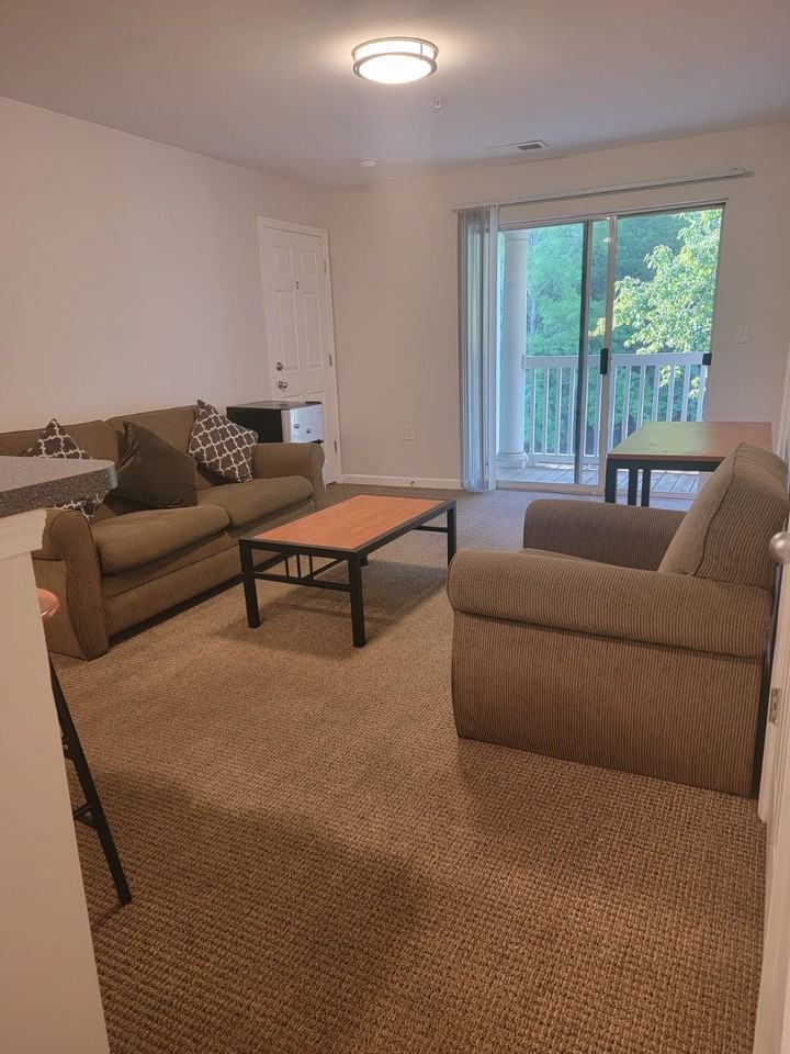 237 Yellowstone Dr #307 - Photo 7 of 10