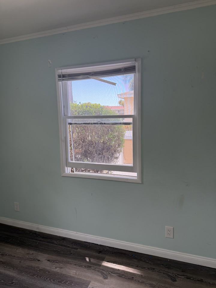 2215 S Mesa St #1-2215 - Photo 7 of 10