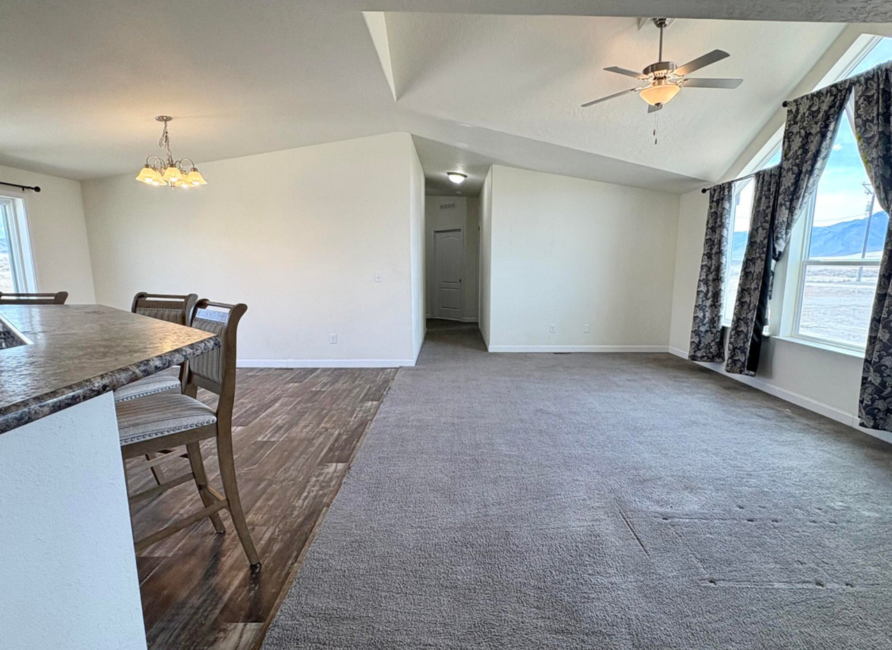 1415 Van Diest Rd - Photo 5 of 25