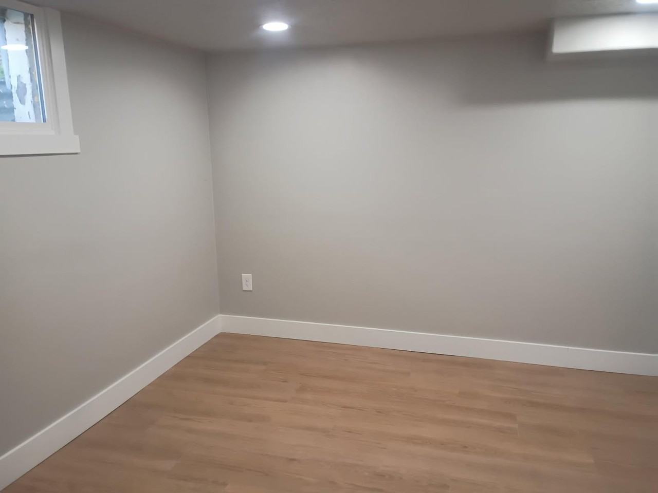 910 14th St - Photo 2 of 22