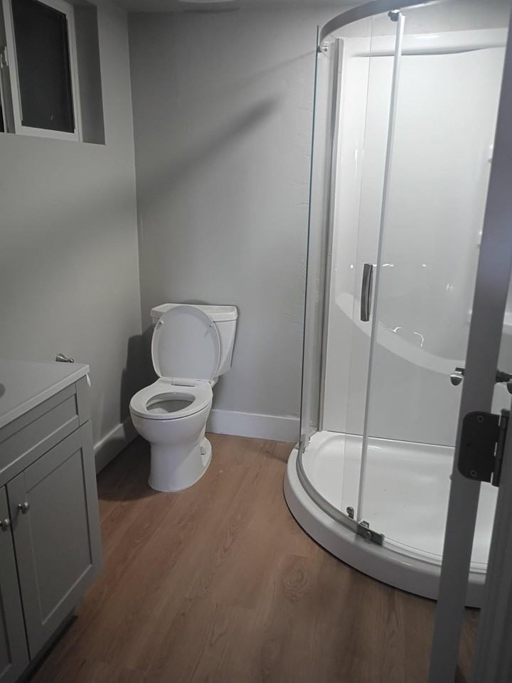 910 14th St - Photo 3 of 22