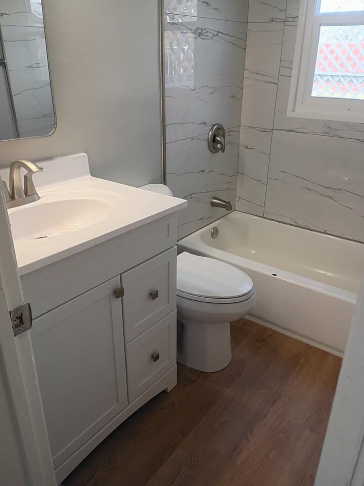 910 14th St - Photo 6 of 22