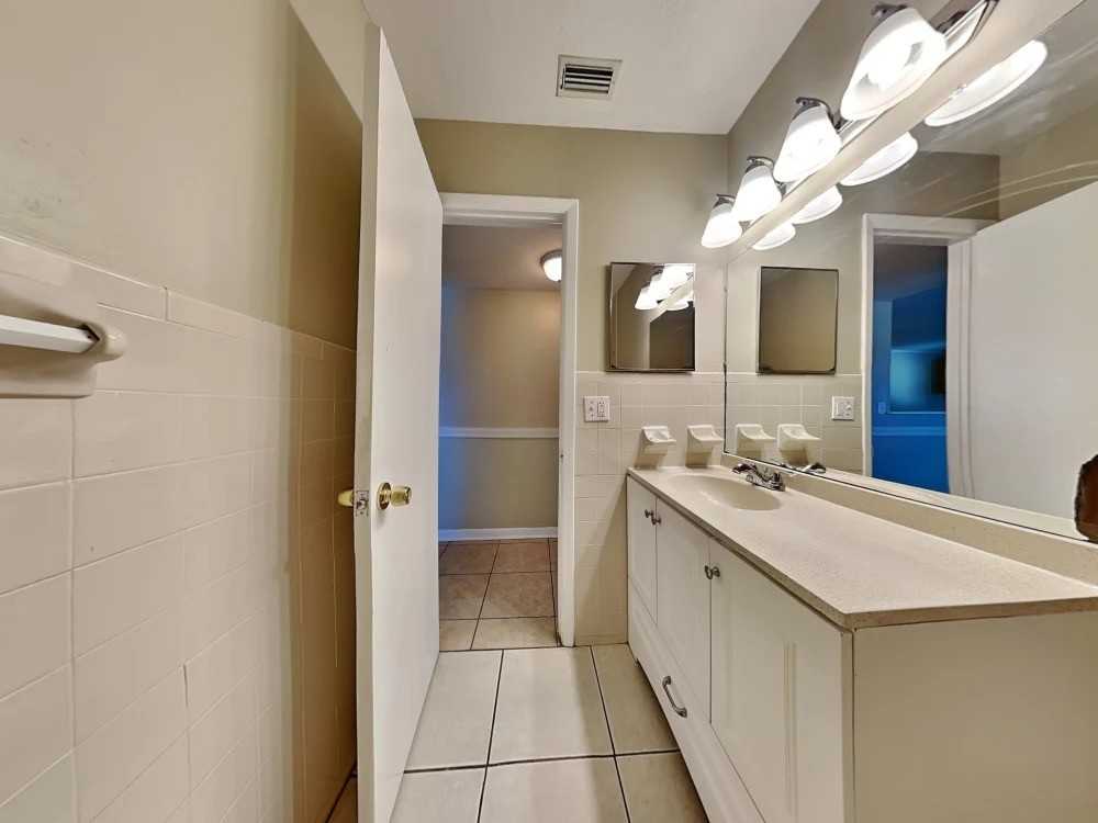 6006 Eldorado Drive - Photo 6 of 7