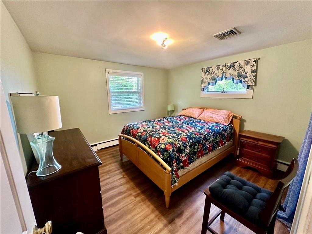 144 S Pier Rd - Photo 5 of 11