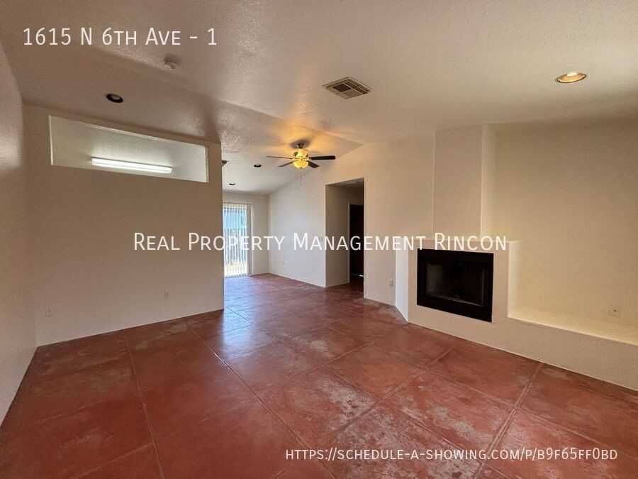 1615 N 6th Ave #1 - Photo 3 of 15