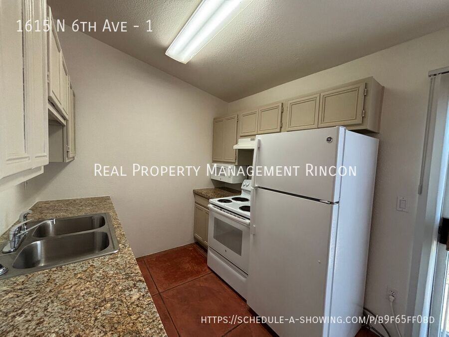 1615 N 6th Ave #1 - Photo 6 of 15