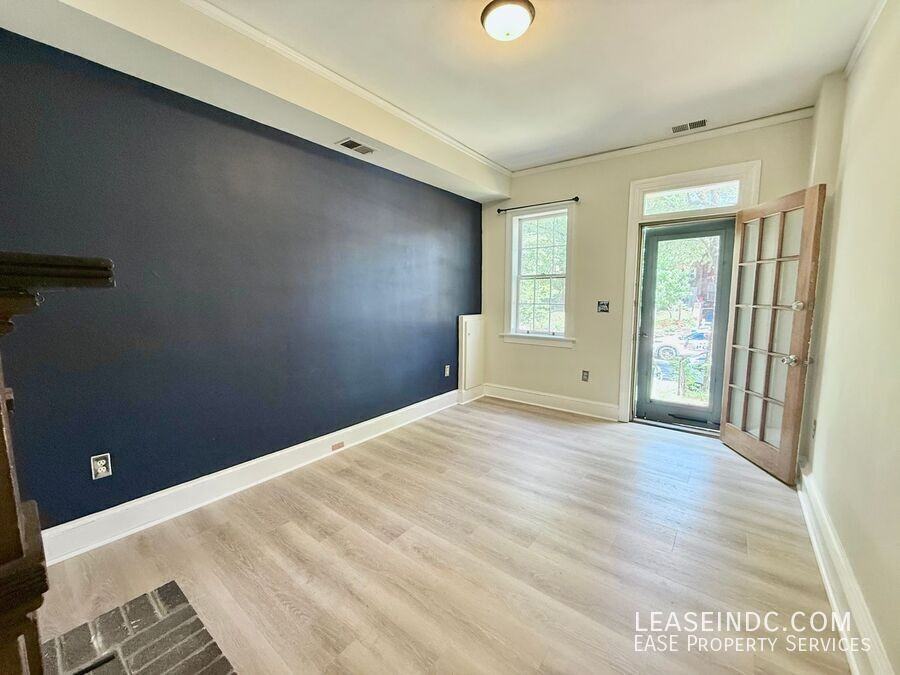 425 5th St Se - Photo 4 of 26