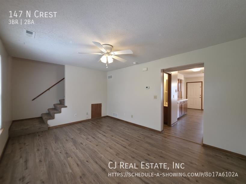 147 N Crest Dr - Photo 5 of 11