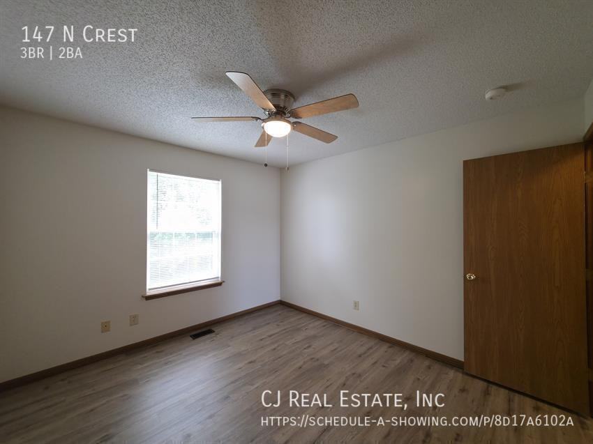 147 N Crest Dr - Photo 7 of 11