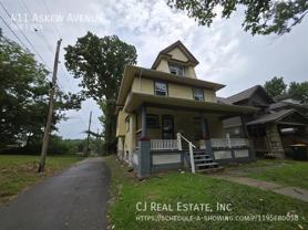 411 Askew Ave - Photo 1 of 1