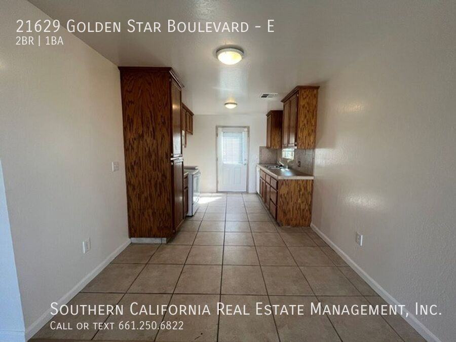 21629 Golden Star Blvd #E - Photo 5 of 13