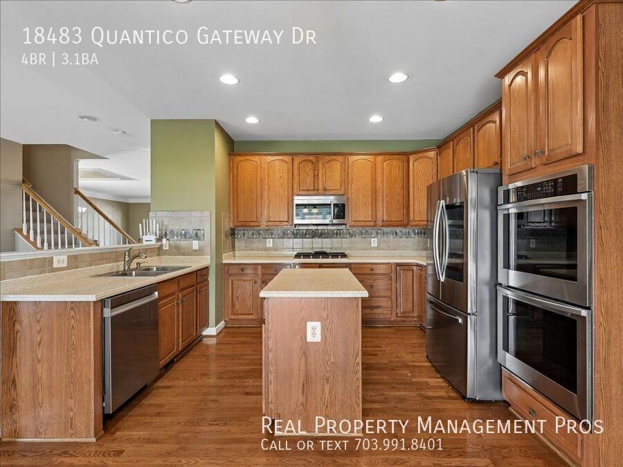 18483 Quantico Gateway Dr - Photo 6 of 50