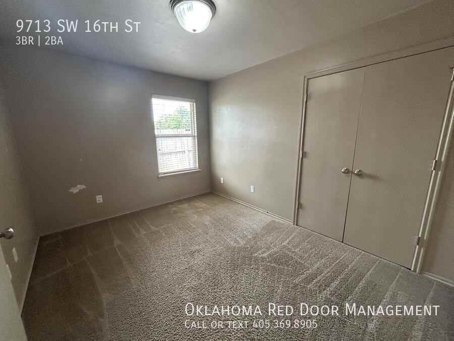 9713 Sw 16th St - Photo 2 of 12