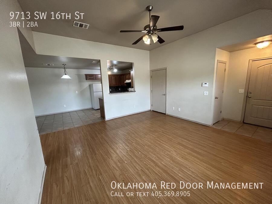 9713 Sw 16th St - Photo 5 of 12