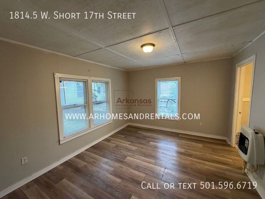 W Short 17th St - Photo 4 of 8