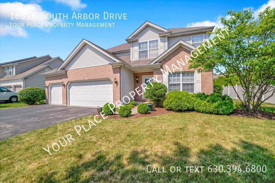 16316 S Arbor Dr - Photo 2 of 38