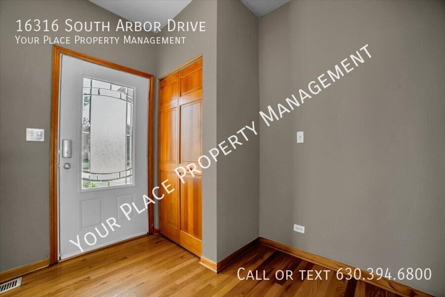 16316 S Arbor Dr - Photo 3 of 38