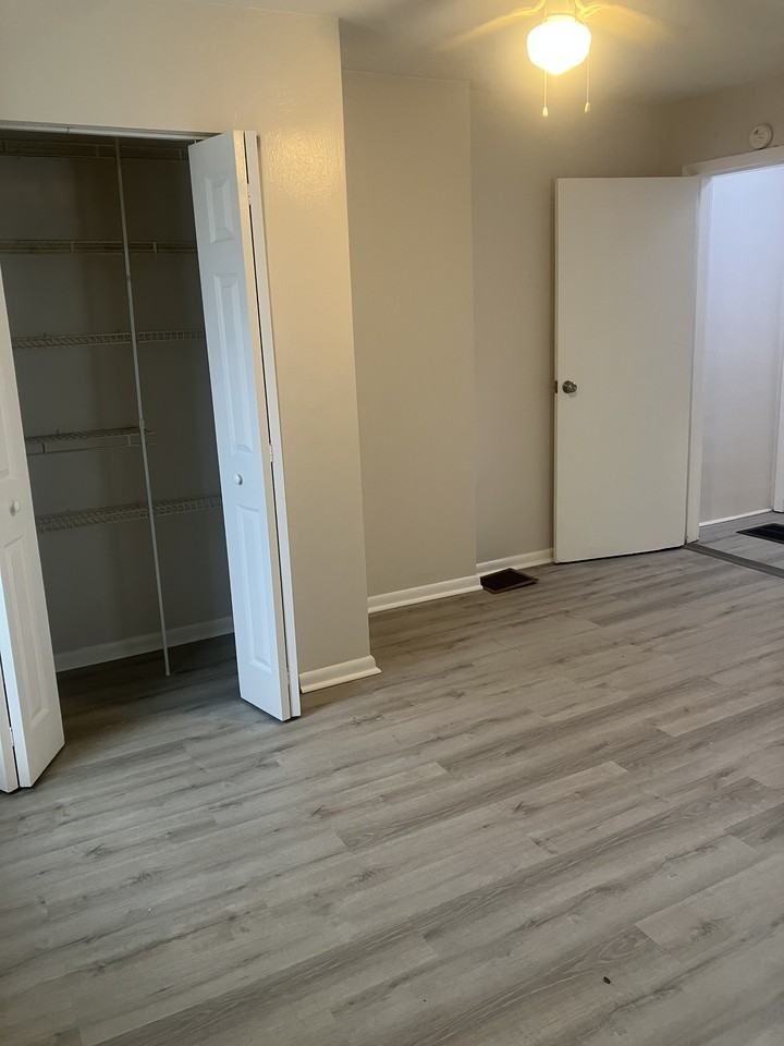 17 S 5th St #17 - Photo 6 of 12