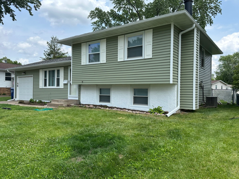 3121 Westmar Dr - Photo 2 of 21