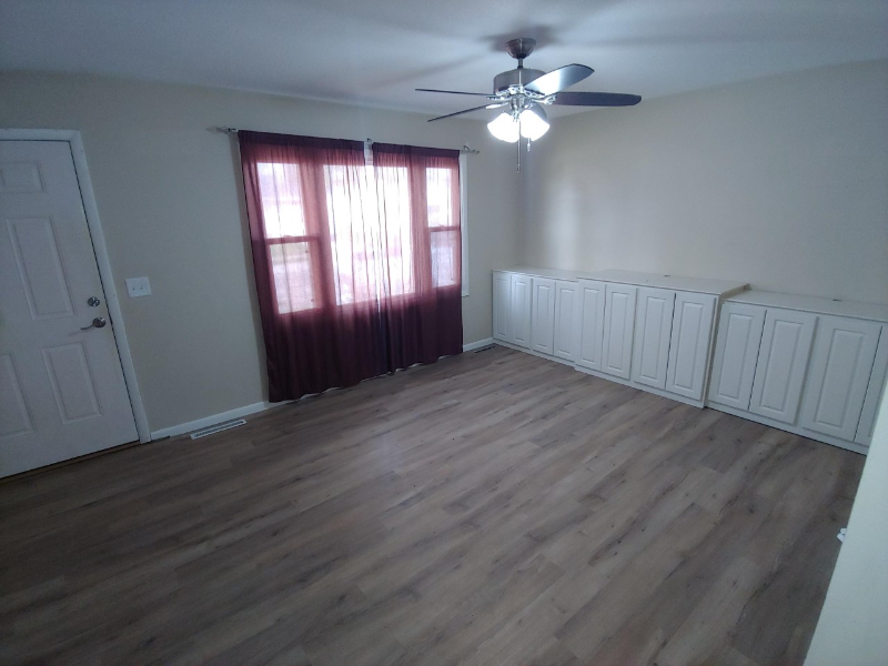 3121 Westmar Dr - Photo 5 of 21