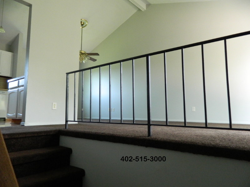 5128 Edinburgh St - Photo 4 of 25