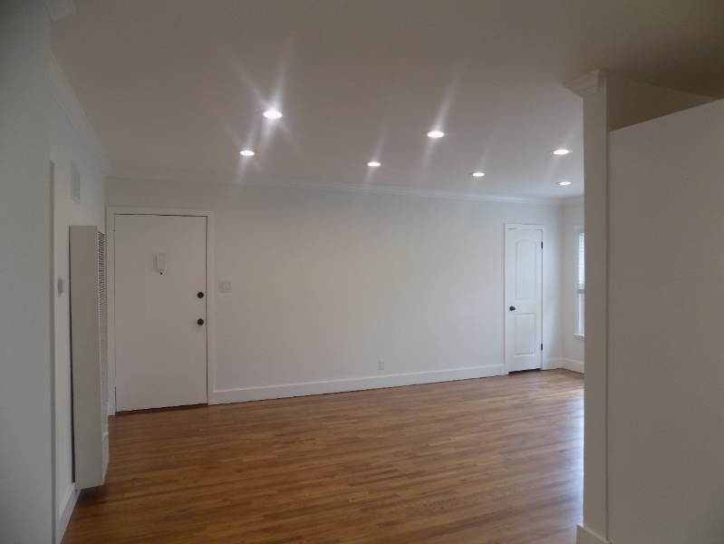 1515 S Wooster St - Photo 6 of 15