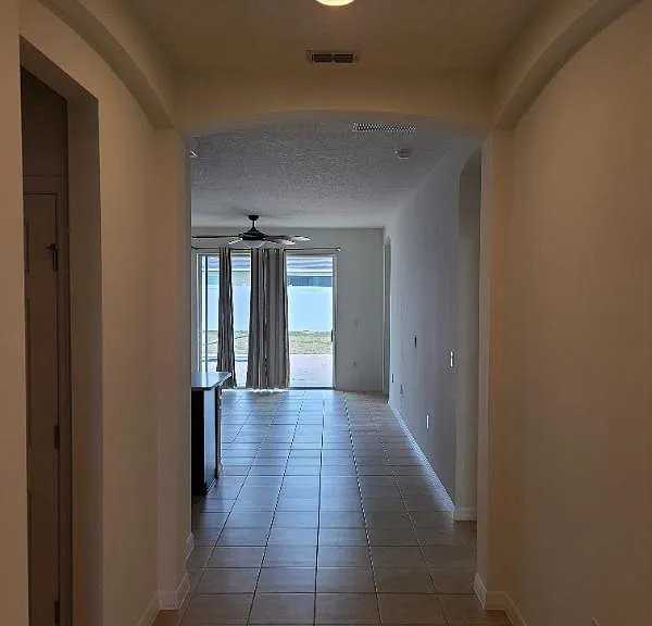 151 Seville Dr - Photo 2 of 16