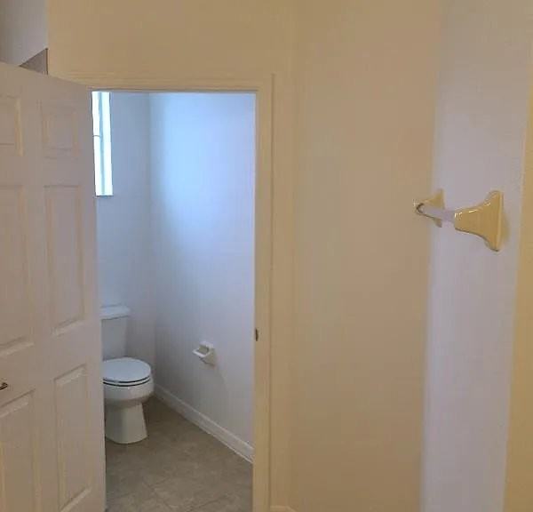 151 Seville Dr - Photo 7 of 16