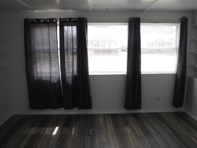 12 Edgewood St Ne - Photo 4 of 10