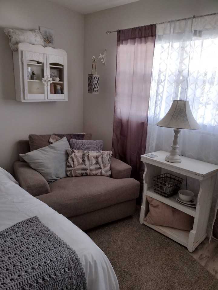 11619 80th Ave - Photo 2 of 11