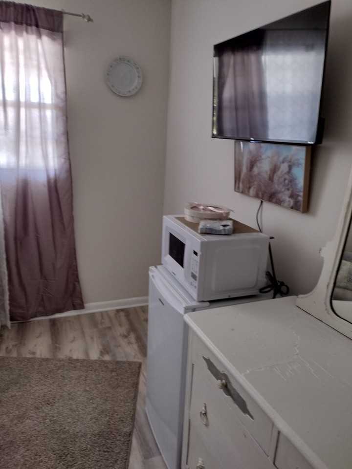 11619 80th Ave - Photo 6 of 11