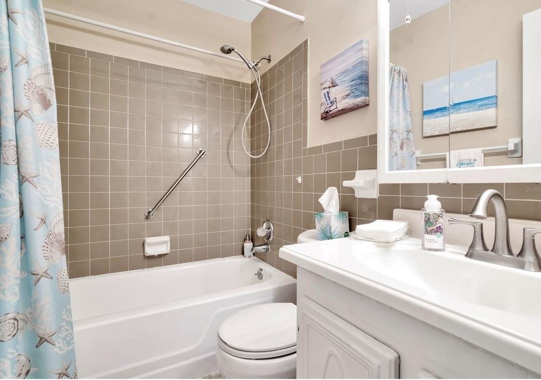 11619 80th Ave - Photo 7 of 11