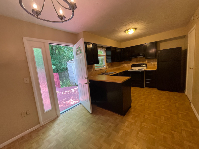 3728 Meadow Rue Ln - Photo 4 of 16