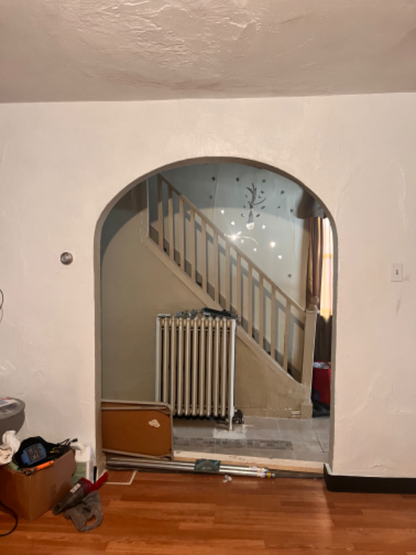 614 S Main St - Photo 4 of 13