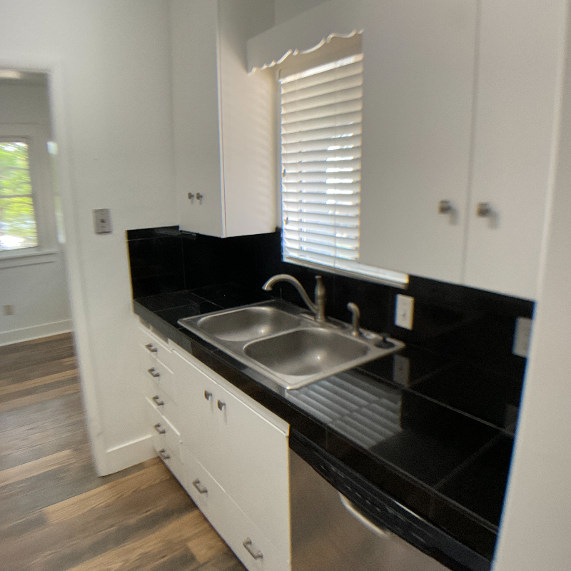 203 N 4th St - Photo 5 of 11