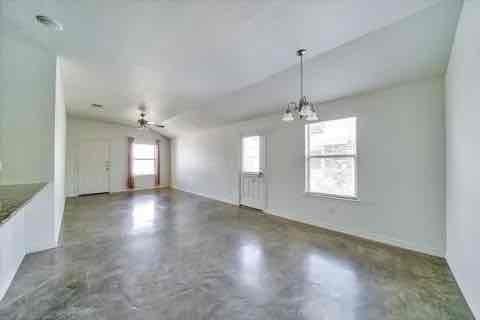6105 Amelia Earhart Blvd #B - Photo 4 of 26