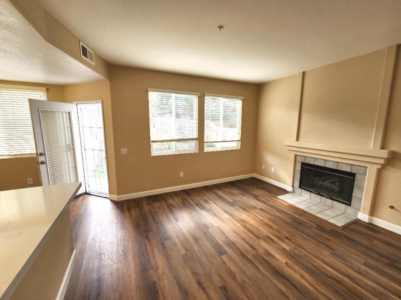 609 Paseo Rio - Photo 4 of 20