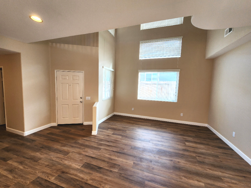 609 Paseo Rio - Photo 5 of 20