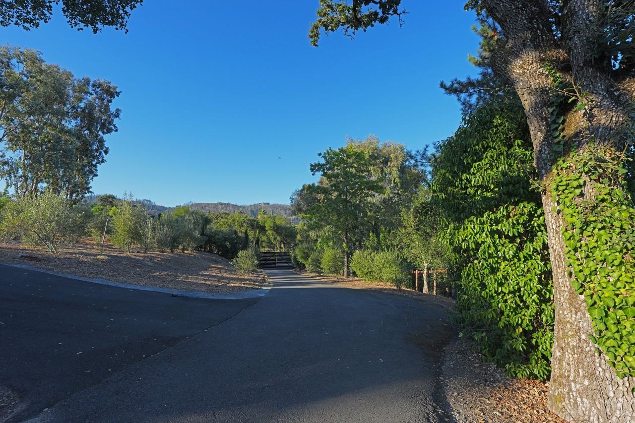 5644 Sonoma Hwy #B - Photo 5 of 14