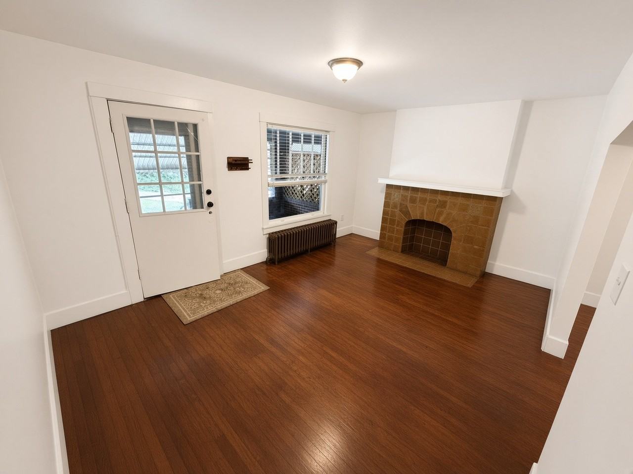 937 High St - Photo 4 of 17